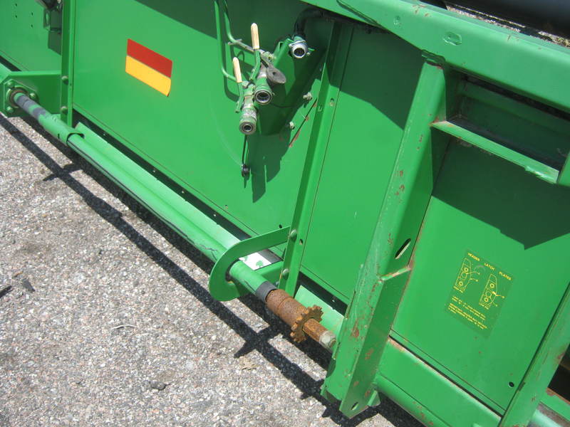 Flex Head  John Deere 925 Flex Head  Photo